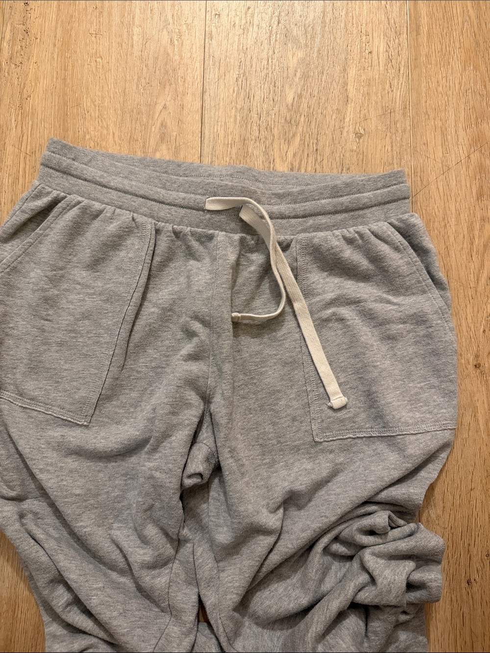 Gap WomenGray Jogger Sweatpants with Drawstring - Picture 2 of 3